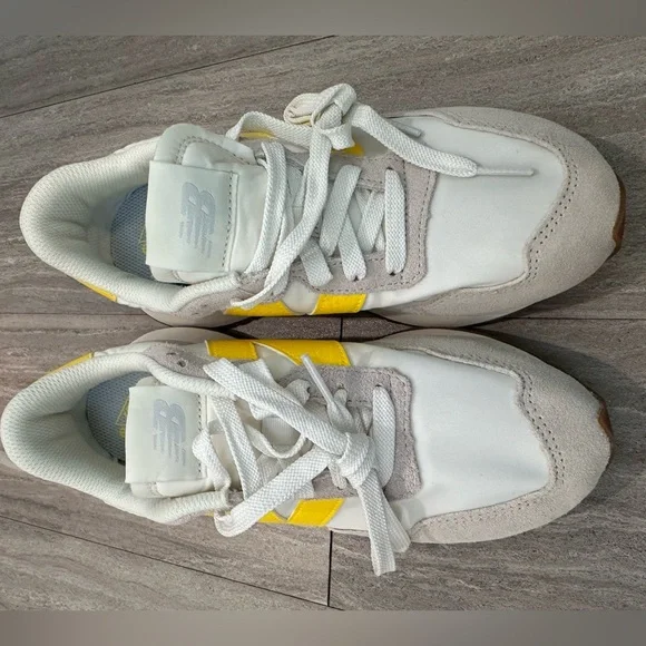 NWOT New Balance Women’s 7 237 Sea Salt Egg Yolk Yellow and White Sneakers - Picture 12 of 13